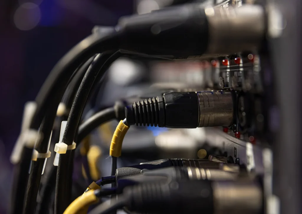 Electronics & Telecommunications Equipment